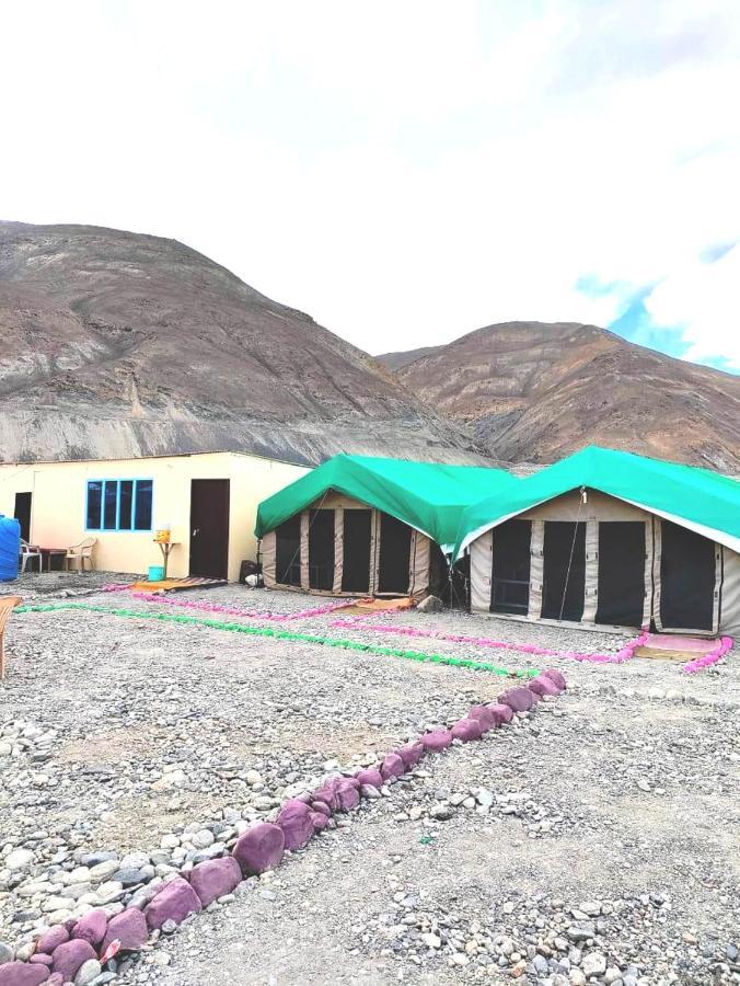 Pangong Delight Camps And Cottages Spangmik Luaran gambar